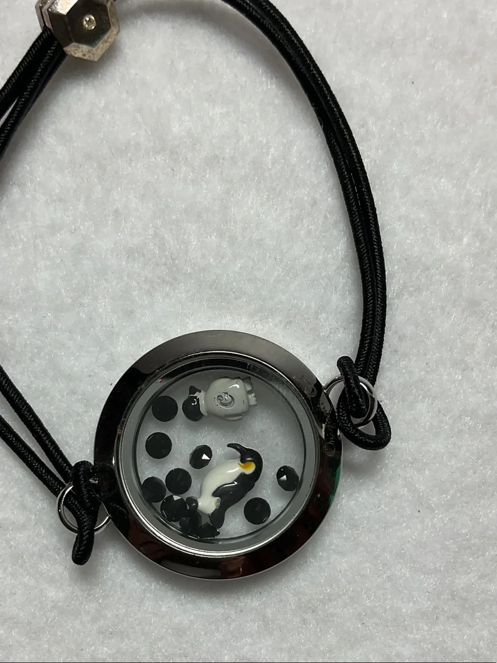 Origami Owl Black and Silver Charm Locket Bracelet with Mom&Child Penguin Charms